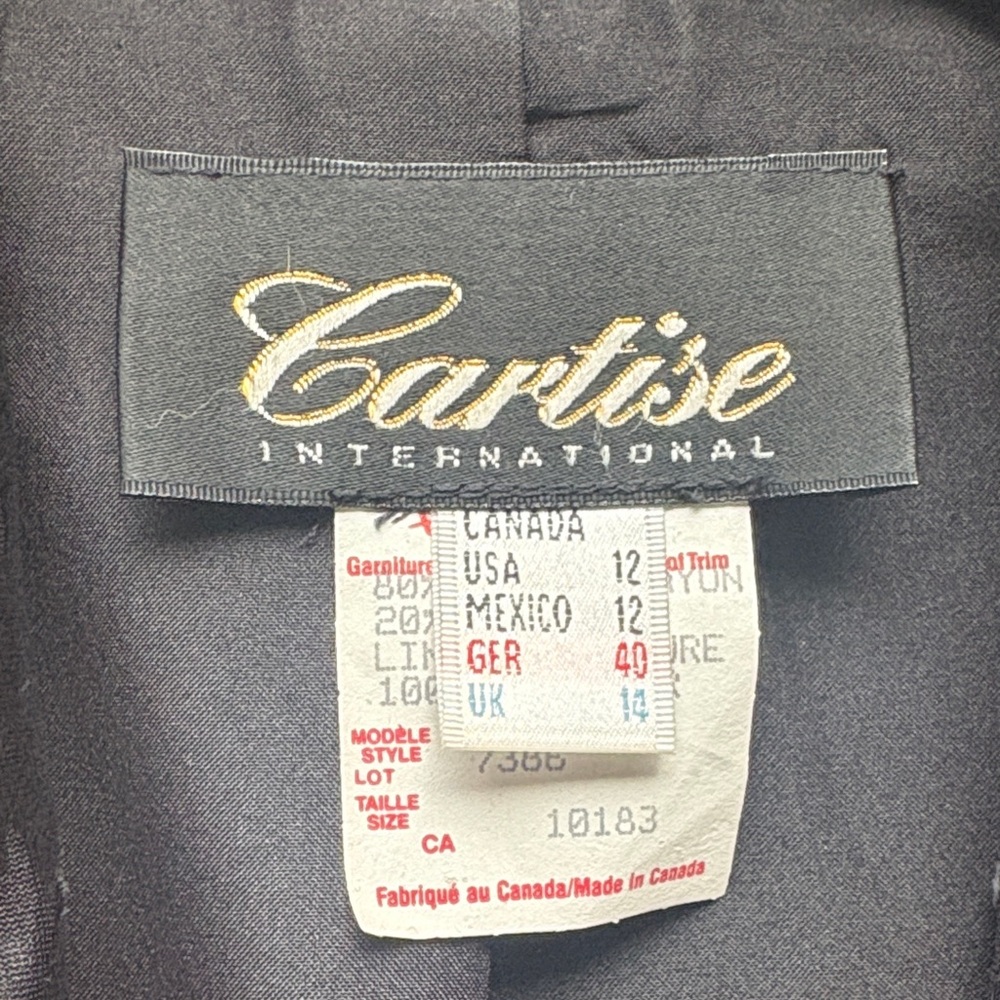 Cartise international black cropped bolero - Picture 9 of 9